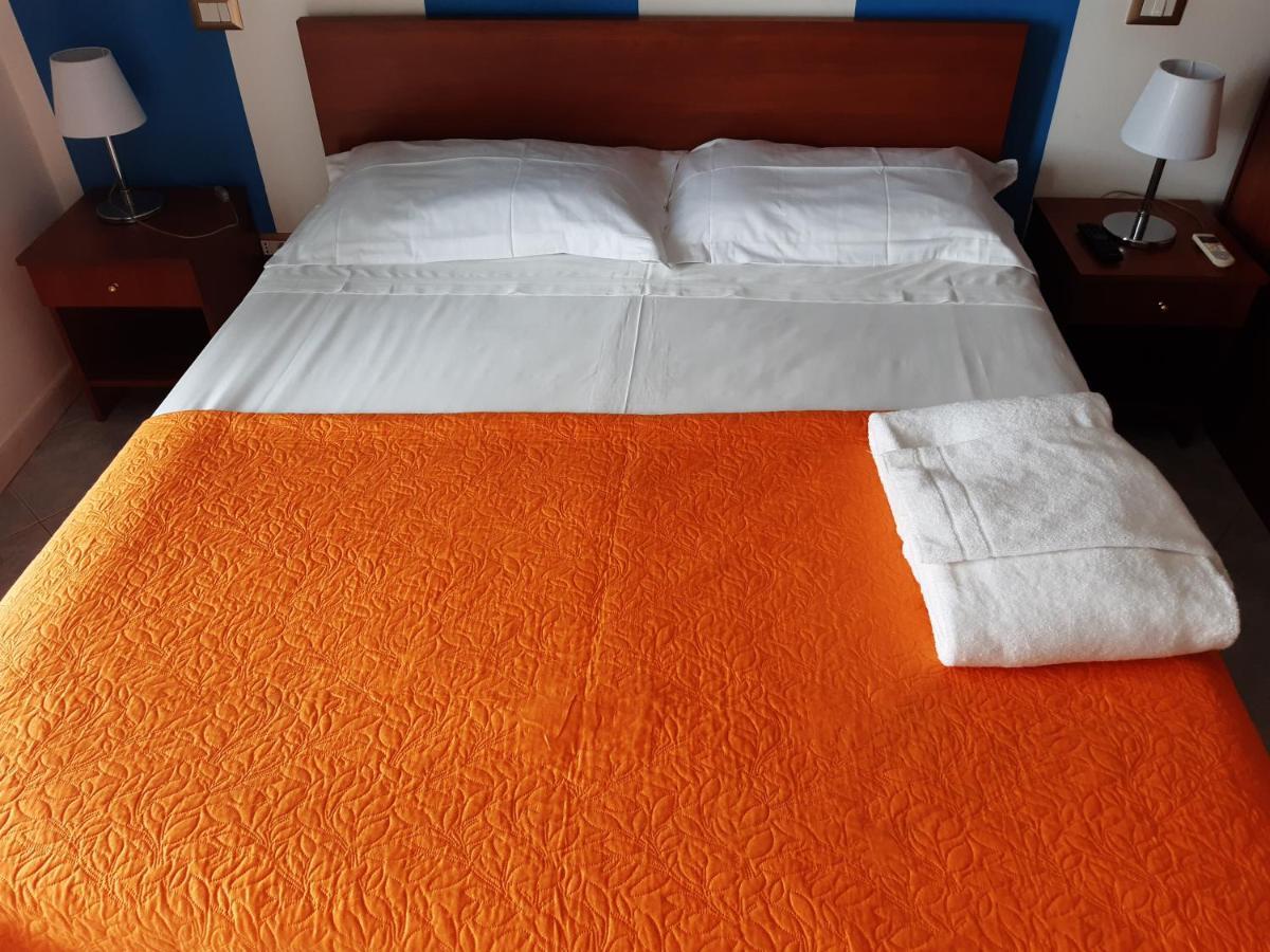 Relais Napoli Velata Bed & Breakfast Bagian luar foto